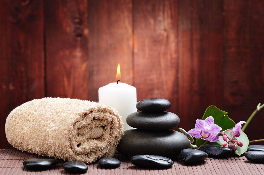 Pairs Massage Therapy: How Loosening Up With Each Other Strengthens Your Partnership